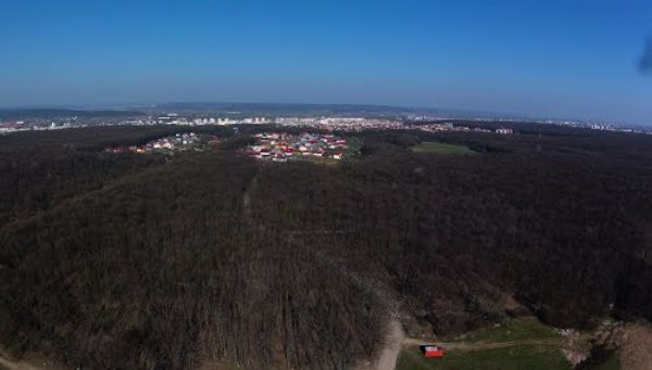 Cinci foști prefecţi de Argeş, cercetaţi de DNA în dosarul