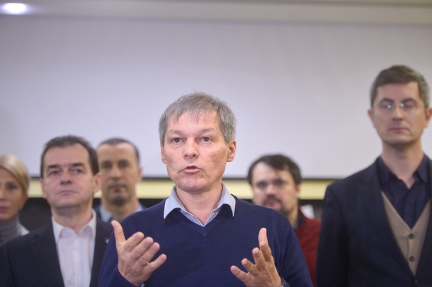 Cioloş: Dacă vor fi alegeri anticipate ne asumăm să fim parte a acestei soluţii
