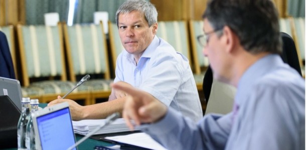 Cioloș îl vrea pe Borc interimar la Transporturi ca să înstrăineze Aeroportul Otopeni