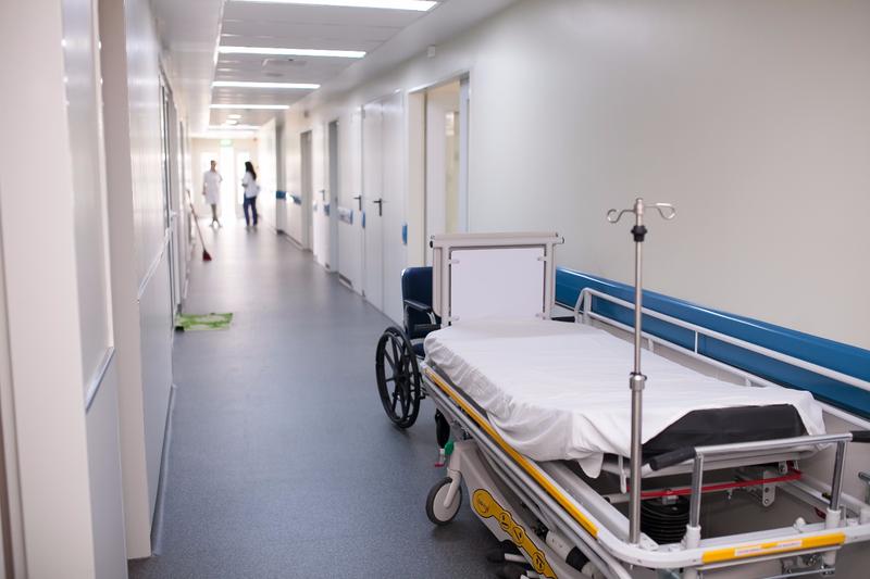CJ Ilfov cere despăgubiri medicului fals de la Spitalul Județean. A fost depusă plângere la parchet