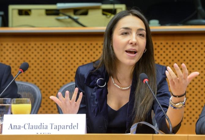 Claudia Țapardel: „Iohannis şi liderii opoziţiei să intervină pentru ca Rezoluţia împotriva României să nu fie votată