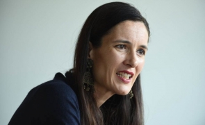Clotilde Armand face poliție politică locală: Primărița își spionează contracandidații!