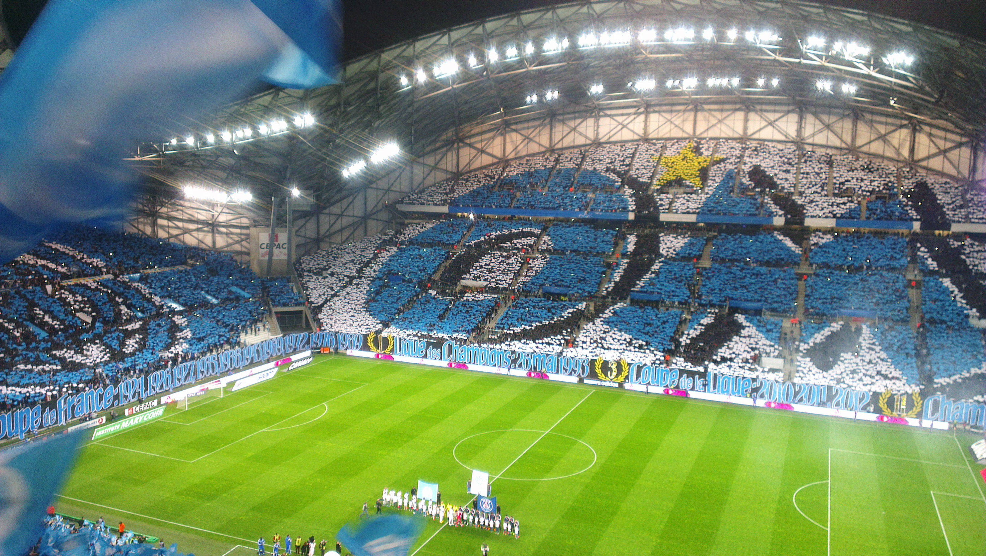 Clubul de fotbal Olympique Marseille, scos la vânzare pentru suma de 200 milioane euro