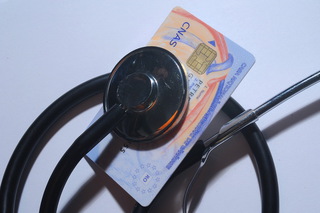 CNAS: Guvernul a aprobat contractul-cadru care reglementează serviciile medicale