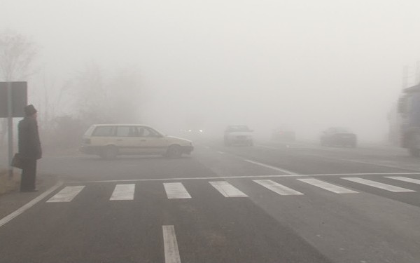 Cod galben de ceaţă în 14 judeţe şi în Bucureşti