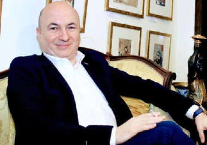 Codrin Ștefănescu: 