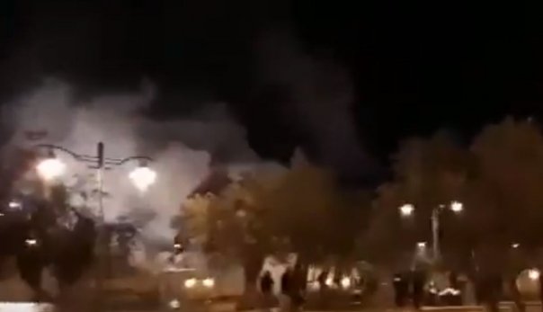 Coincidenta bizara. O mare moschee a luat foc in acelasi timp cu Catedrala Notre Dame