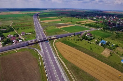 Comisia Europeană blochează autostrada Pitești - Sibiu pe probleme de mediu