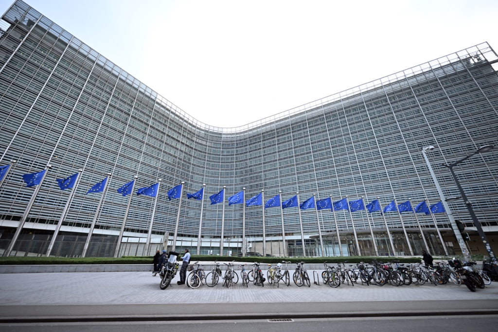 Comisia Europeană deschide 8 proceduri simultane de infringement împotriva României. Normele care nu au fost transpuse în legislația națională
