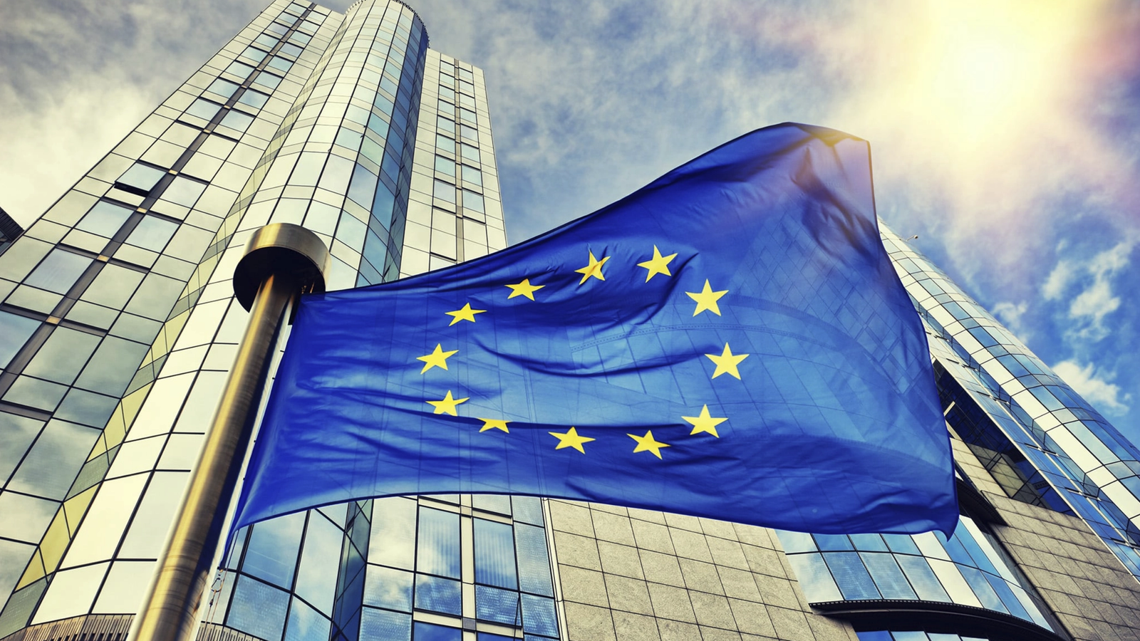 Comisia Europeană vrea scăderea taxelor pe energie: Prețurile au explodat în toată Europa