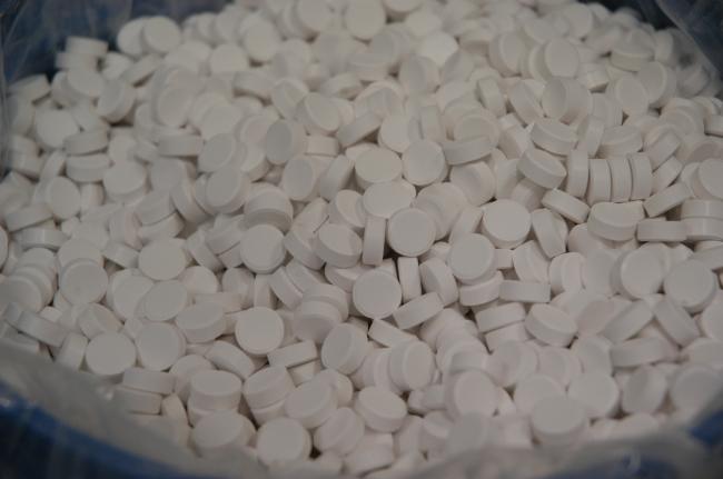 Comisia Europeană a suspendat comercializarea a 700 de medicamente