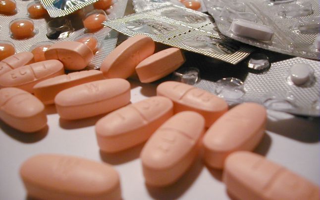 Companie farmaceutică lanseaza o investigaţie legata de mituirea medicilor pentru prescriea Copaxone