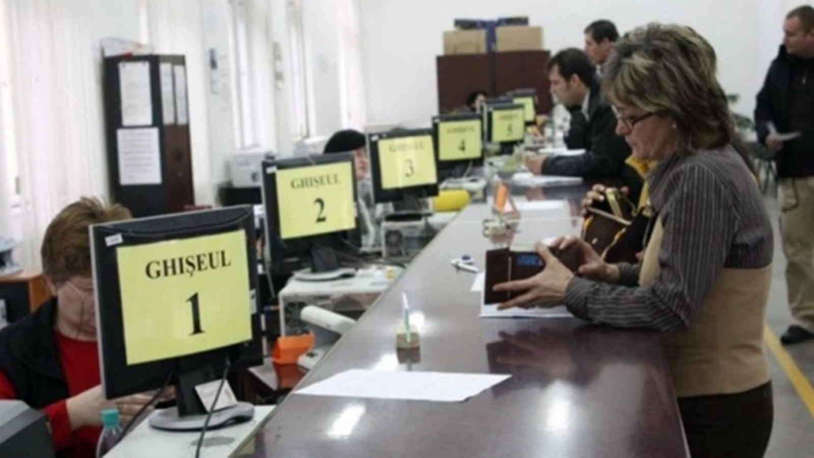 Companiile private conrazic Teoria Bolojan: nu vor să angajeze foști bugetari