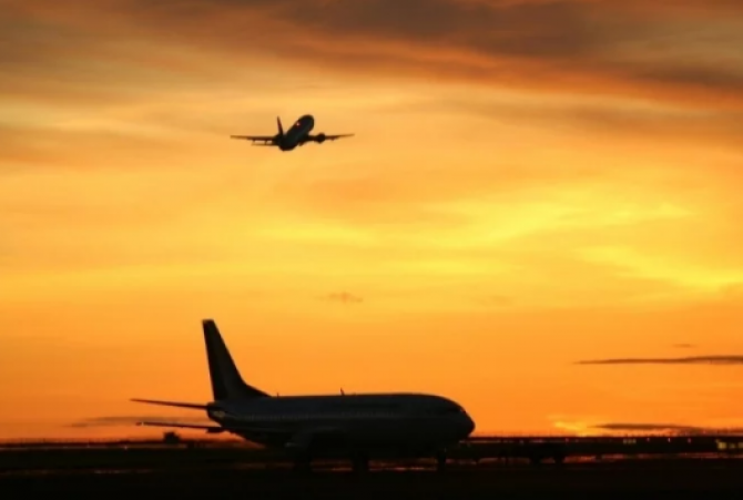 Conflict sindical în aviație: CNMR se solidarizează cu sindicaliștii ROMATSA