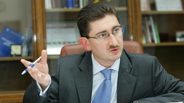 Consiliul Concurenţei solicită deputațílor eliminarea tarifelor minime pentru avocaţi