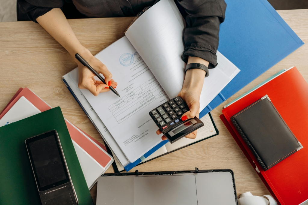 Consultant financiar despre taxe:
