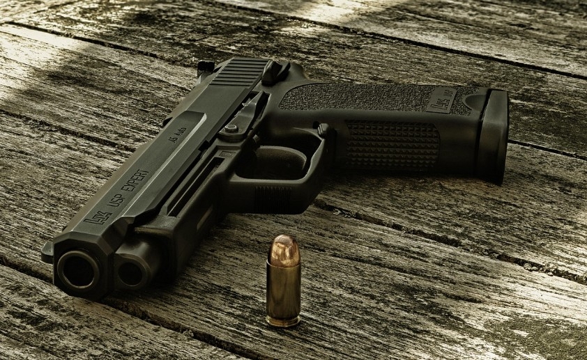 Controversat om de afaceri bulgar, executat cu un glonț în cap în propria casă. Poliția a prins deja trei suspecți. Care ar fi fost motivul asasinatului
