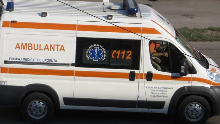 Copil de 9 ani, găsit în comă alcoolică pe un câmp. Ce s-a întâmplat, de fapt?!