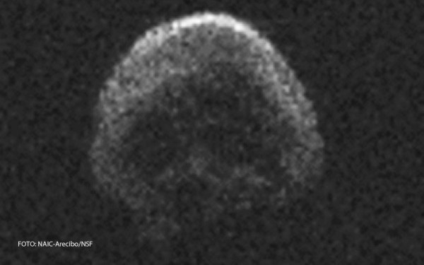 Corp ceresc in forma de craniu, aparut pe cer in noaptea de Halloween. Ce zice NASA