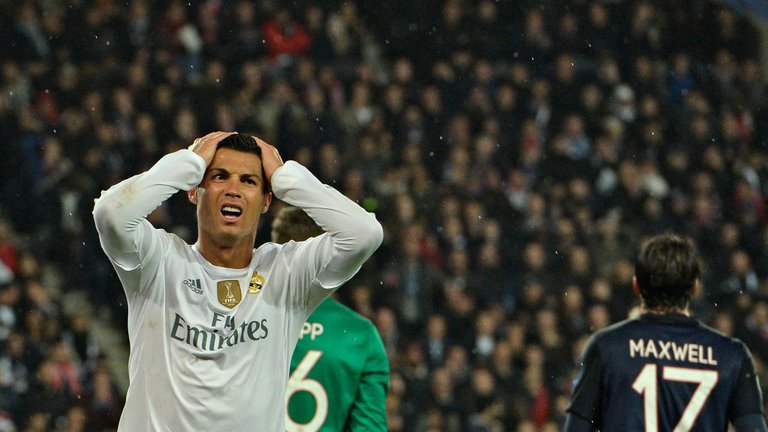 Cristiano Ronaldo PLEACĂ de la Real Madrid, după ce își încheie contractul cu