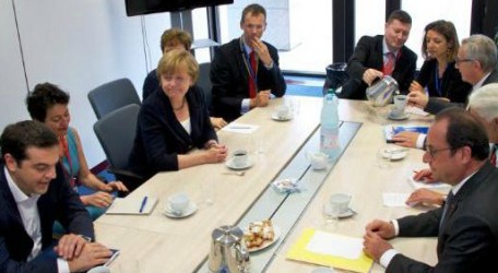 CRIZA DIN GRECIA: Şefii instituţiilor internaţionale sunt aşteptaţi la Atena pentru începerea negocierilor