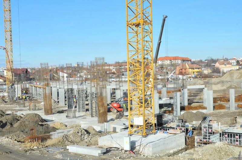 Cum decurg demolarea și construirea unui stadion într-un oraș cu edili idioți: Târgu Jiu