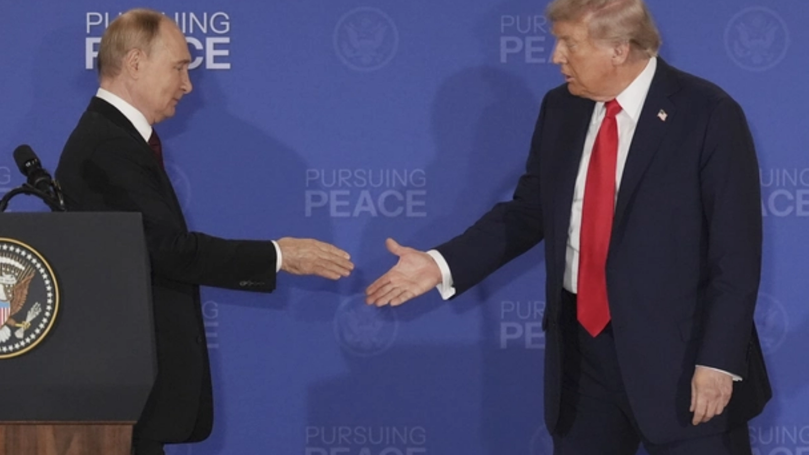 Cum își împart dictatorii planeta: Putin îi propune lui Trump un troc exploziv - Iran contra Ucraina!