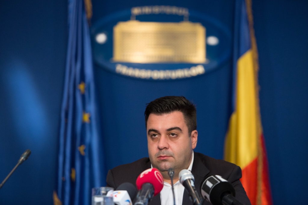 Cum negocia fostul ministru al Transporturilor Răzvan Cuc șpaga pentru directorul RAR: Metoda telecomanda STENOGRAME
