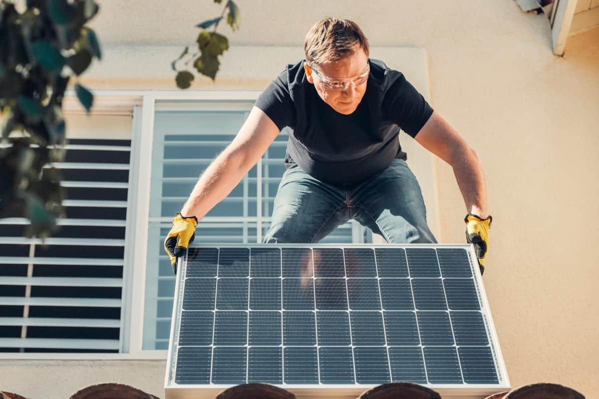 Cum să optimizezi producția sistemului tău solar prin setări corecte ale invertorului fotovoltaic
