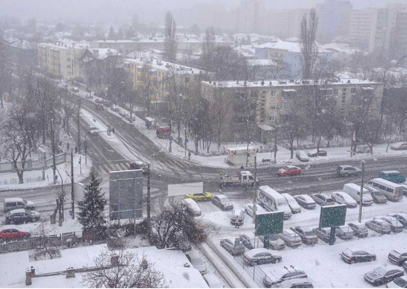 Cum va fi vremea in Bucuresti in weekend: Temperaturile vor scadea si va ninge