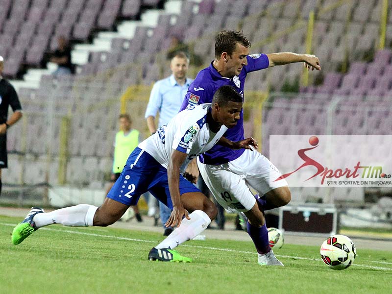 CUPA LIGII 2015-2016. ACS Poli Timișoara - Petrolul Ploiești 1-0. Bănățenii s-au claificat în sferturile competiției cu un gol marcat dintr-o poziție suspectă de ofsaid / VIDEO
