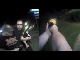Dallas: un polițist a împușcat mortal un tânăr înarmat cu un cutter