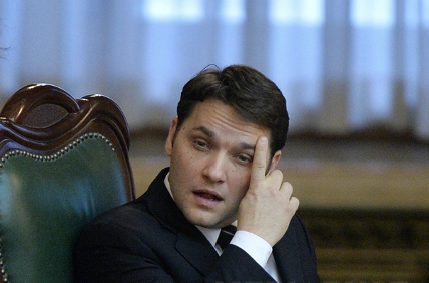 Dan Şova a cerut în instanţă sesizarea Curţii Constituţionale cu o excepţie pe abuzul în serviciu in procesul