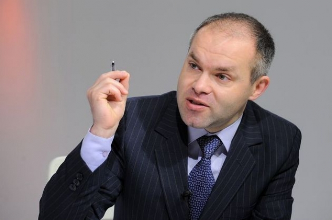 Daniel Funeriu, revoltat de Aeroportul Otopeni: