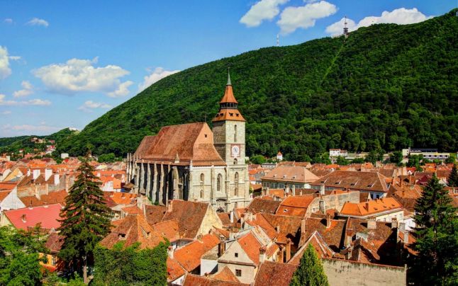 De ce nu mai vor românii să stea în Bucureşti şi s-ar muta în vestul ţării