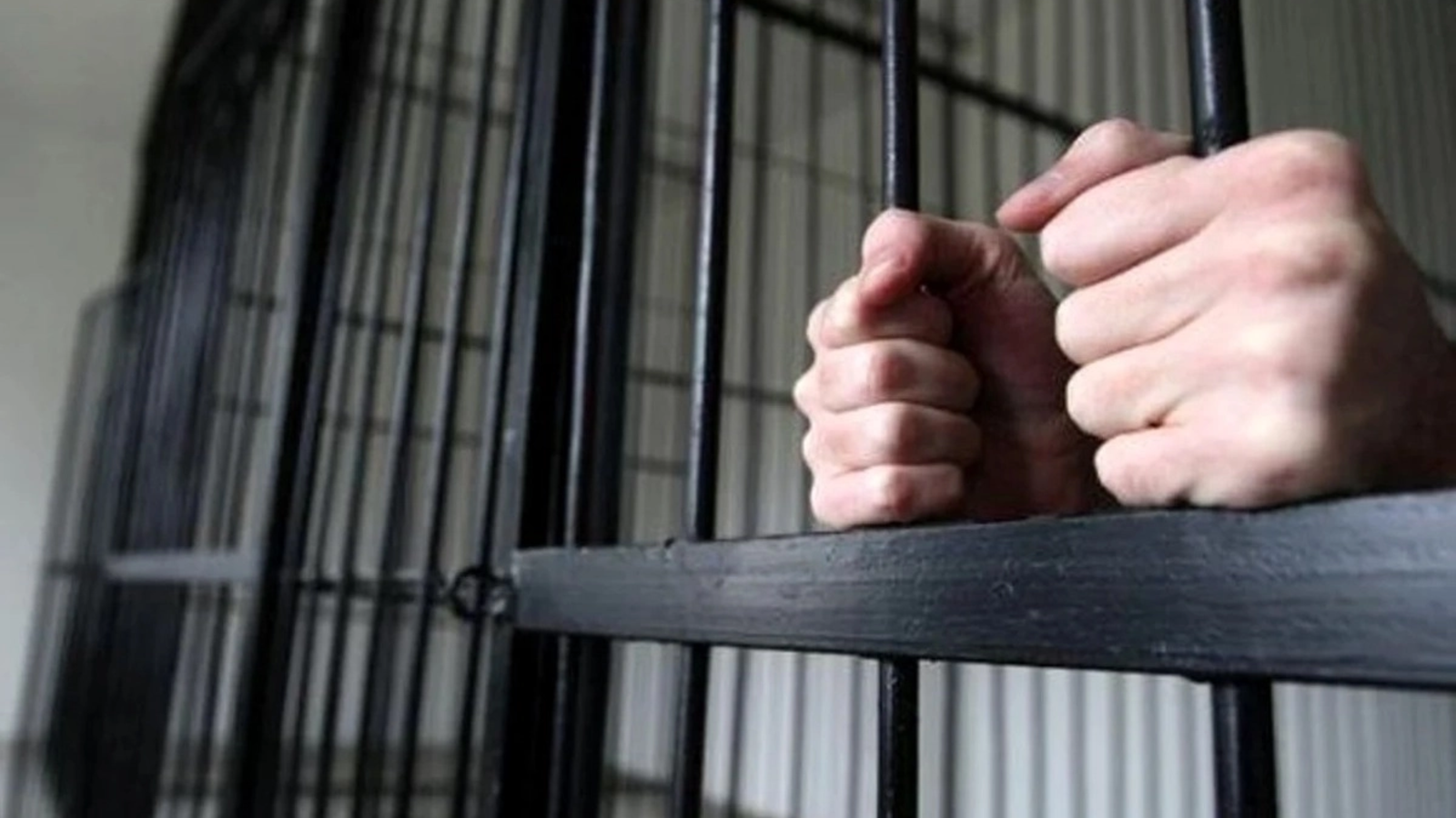 Deținuți-hackeri au preluat controlul serverelor din penitenciare și au modificat pedepse și drepturi