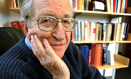 Decalogul lui Chomsky se potriveste perfect situatiei explozive din România