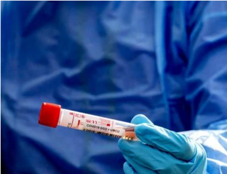 Decanul Facultăţii de Medicină din Sibiu, după ce s-a vindecat de COVID-19: