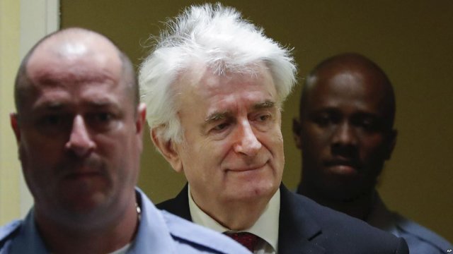 Decizie la Haga: Karadzic, condamnat la închisoare pe viaţă pentru genocid
