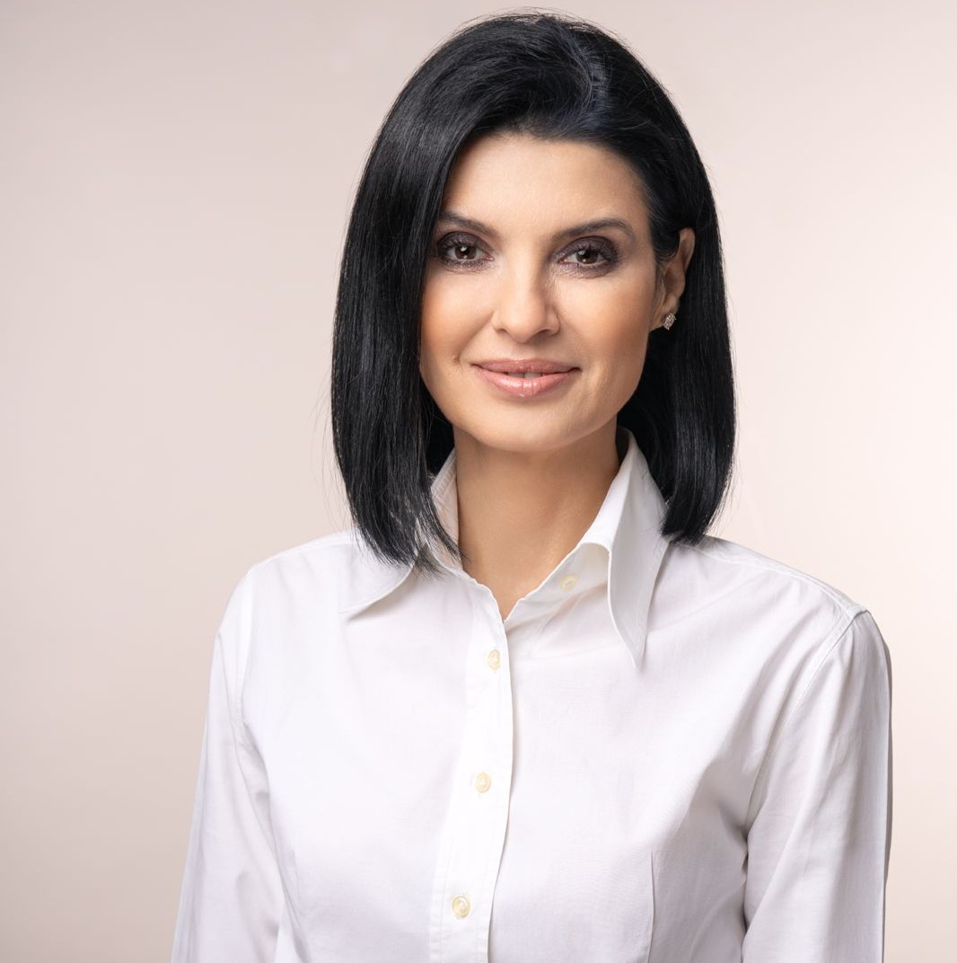 Demnitarii călătoresc la clasa business, poporul trebuie să strângă cureaua. PUSL îi provoacă pe parlamentari: Mergeți la economic sau plătiți diferența din buzunarul vostru!