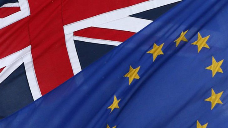Deputații britanici autorizează Brexitul, eliminând amendamentele Camerei Lorzilor