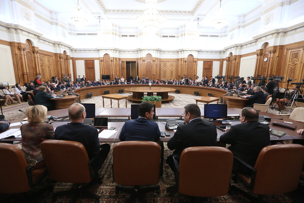 Deputaţii din Comisia juridică au modificat Codul Penal. Scandal pe sintagma