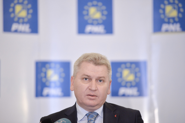 Deputatul Florin Roman a demisionat din funcţia de vicepreşedinte al PNL: Începi sa constaţi că părerea ta este minoritară