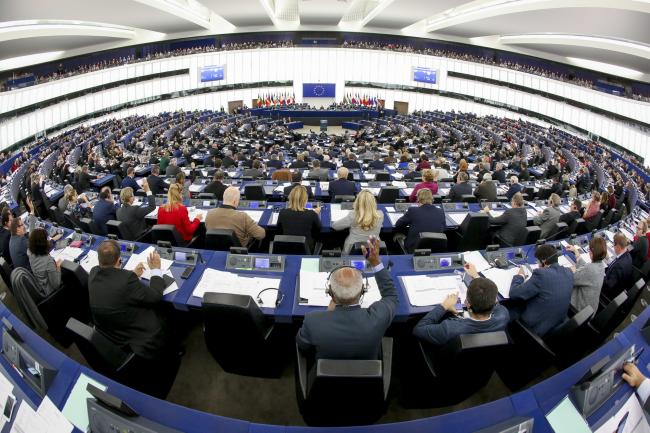 Dezbatere privind situaţia statului de drept în România, săptămâna viitoare, în Parlamentul European