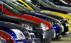 Digitalizarea samsarilor de mașini: Noi reglementări pentru cei care vor să cumpere sau să vândă autoturisme