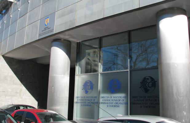 DIICOT face precizări în cazul celor două fete dispărute la Caracal: S-a constatat același modus operandi