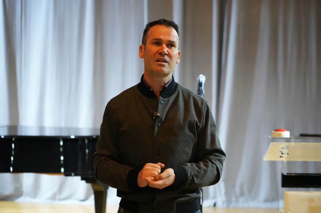 DNA face percheziții de amploare la Primăria Sectorului 3. Este vizat primarul Robert Negoiță și fratele său, Ionuț Negoiță
