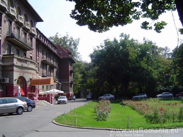 DNA își mută cartierul general la hotelul Triumf
