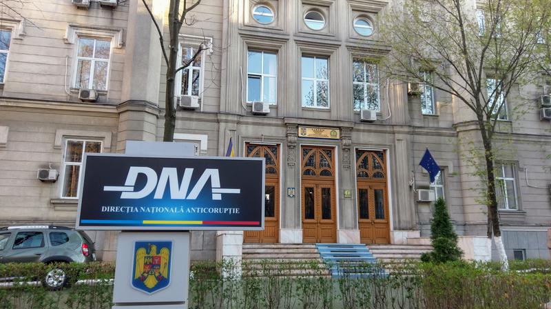 DNA: In inregistrarea cu Kovesi au fost intercalate sintagme care nu apartin sefei DNA