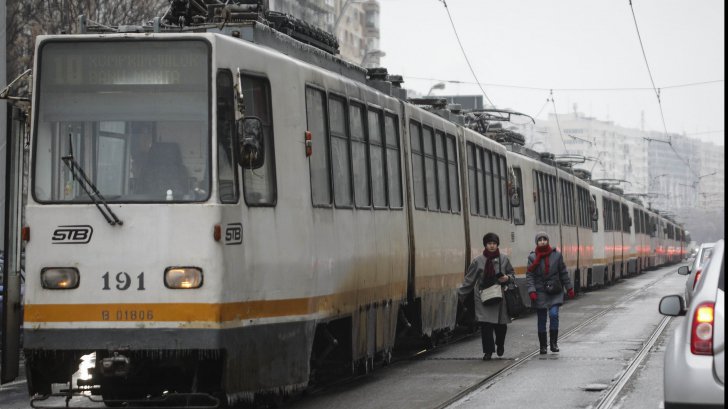 Doi oameni au ajuns cu picioarele amputate din cauza poleiului